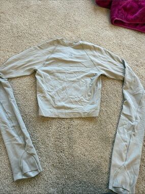 lululemon athletica Light beige Long-Sleeve Cropped Sweatshirt